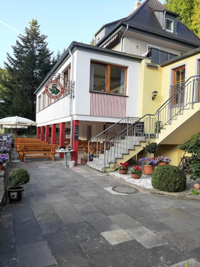 Hotel Landgasthof Frankenstern Goessweinstein Exterior foto