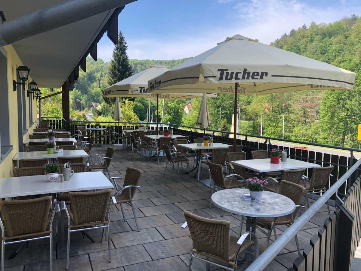 Hotel Landgasthof Frankenstern Goessweinstein Exterior foto